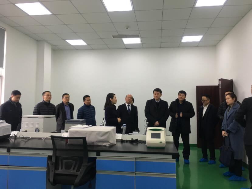 集团党委书记、董事长任丁率队调研 德仁堂控股集团